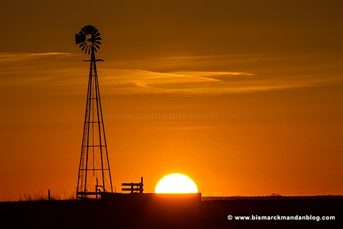 sunset_windmill_36661