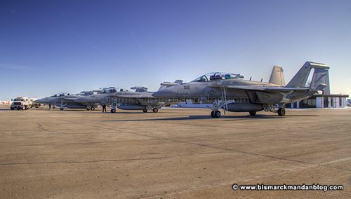 f18s_44360