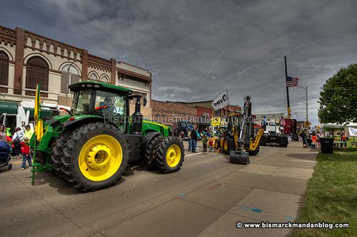 touch-a-truck_45971-3