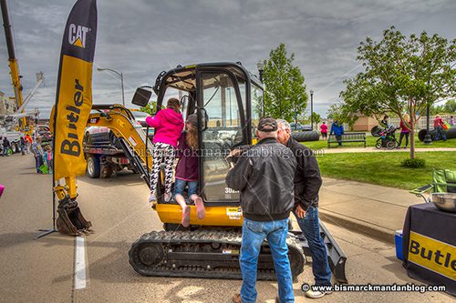 touch-a-truck_45980-2